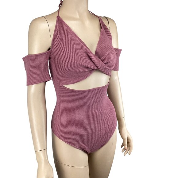 Le Lis Womens Bodysuit Size‎ Small NWT Twist Ribbed Mauve Off-Shoulder Cutout - Picture 4 of 6